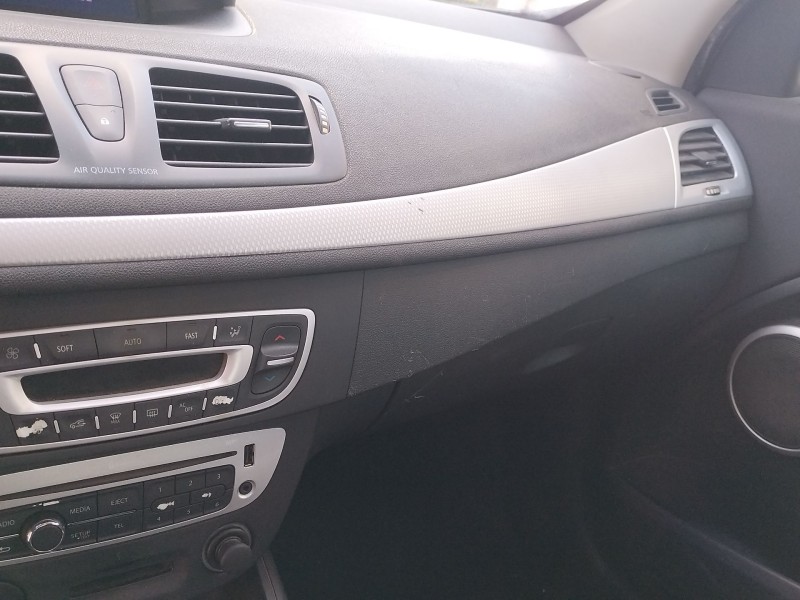 renault megane iii hatchback (bz0/1_, b3_) del año 2012