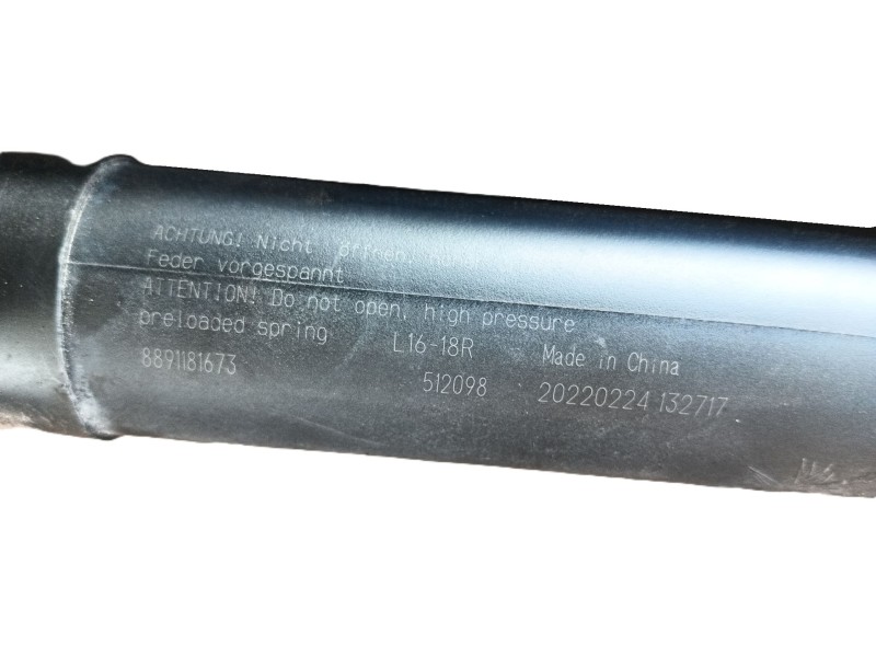 Recambio de amortiguadores maletero / porton para lynk & co 01 phev referencia OEM IAM   