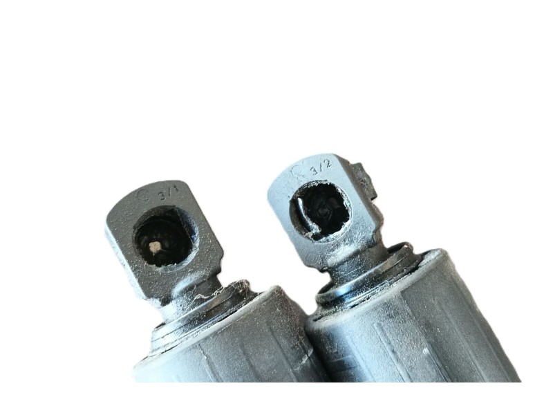 Recambio de amortiguadores maletero / porton para lynk & co 01 phev referencia OEM IAM   