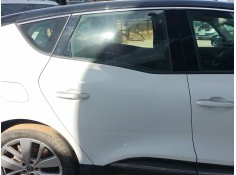 Recambio de puerta trasera derecha para renault scénic iv (j9_) 1.3 tce 140 referencia OEM IAM   