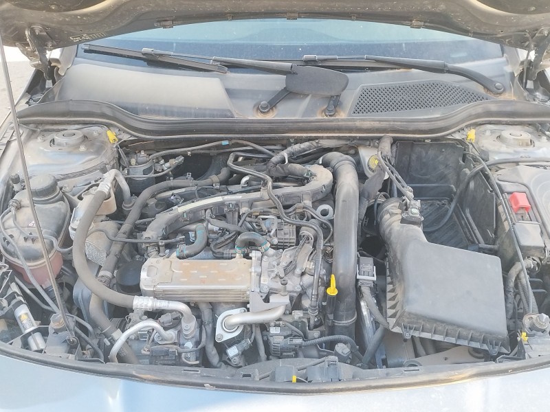 mercedes-benz cla coupé (c117) del año 2016