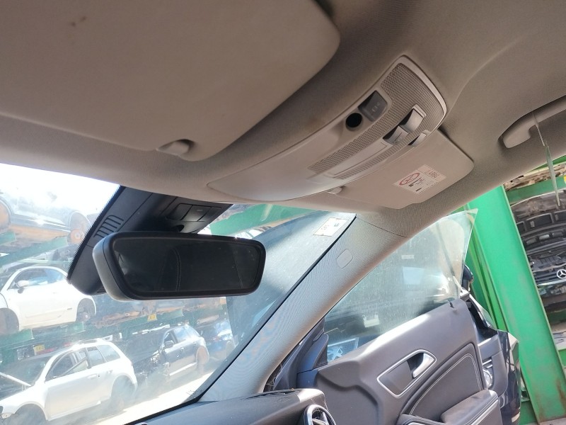 mercedes-benz cla coupé (c117) del año 2016