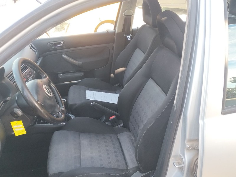 volkswagen bora i (1j2) del año 2000