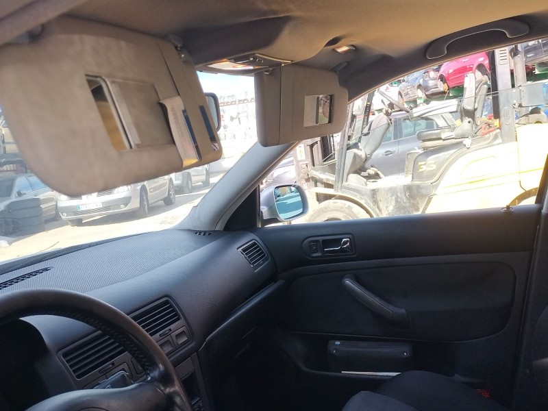 volkswagen bora i (1j2) del año 2000