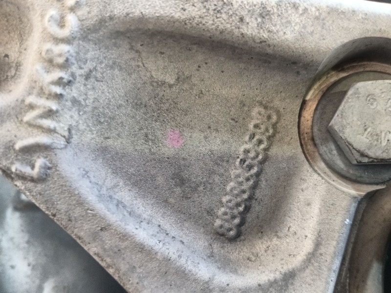 Recambio de mangueta delantera derecha para lynk & co 01 phev referencia OEM IAM   