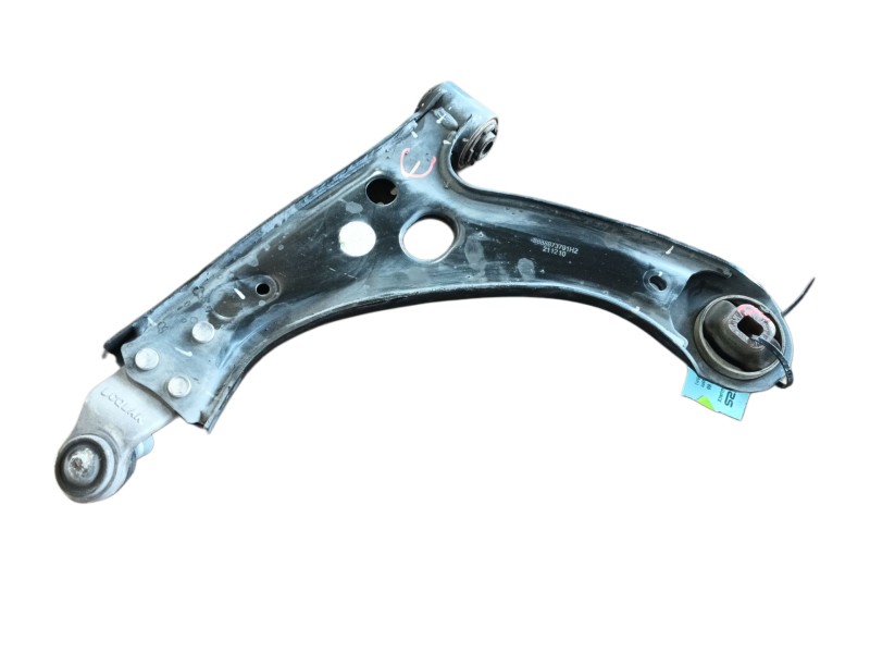 Recambio de brazo suspension inferior delantero derecho para lynk & co 01 phev referencia OEM IAM  8892435916 