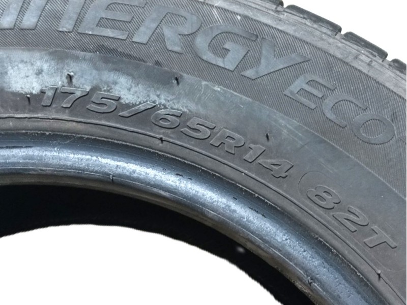 Recambio de neumatico para » otros... modelos referencia OEM IAM 175/65 R14 82T 2 HANKOOK