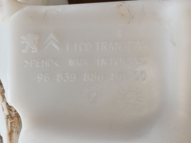 Recambio de deposito limpia para peugeot 208 i (ca_, cc_) 1.6 bluehdi 100 referencia OEM IAM   