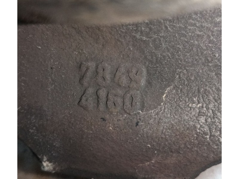 Recambio de mangueta delantera izquierda para renault trafic ii furgoneta (fl) 1.9 dci 80 (fl0b) referencia OEM IAM   