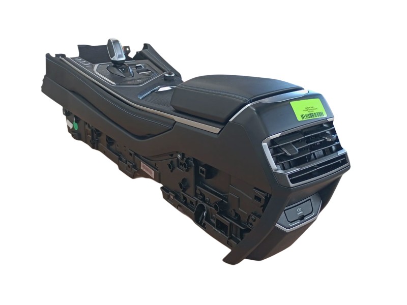 Recambio de apoyabrazos central para lynk & co 01 phev referencia OEM IAM   