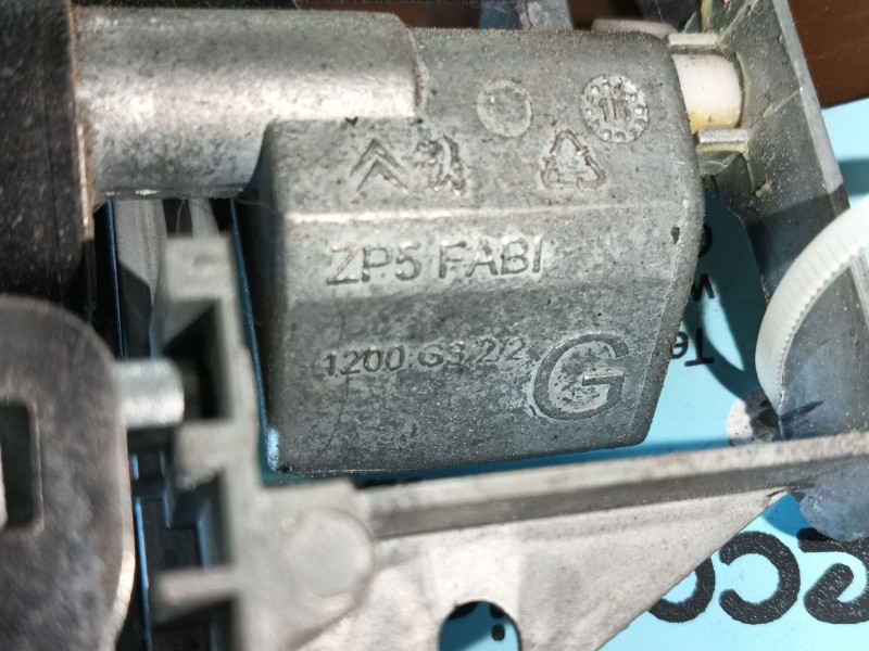 Recambio de maneta exterior delantera izquierda para peugeot 208 i (ca_, cc_) 1.6 bluehdi 100 referencia OEM IAM   