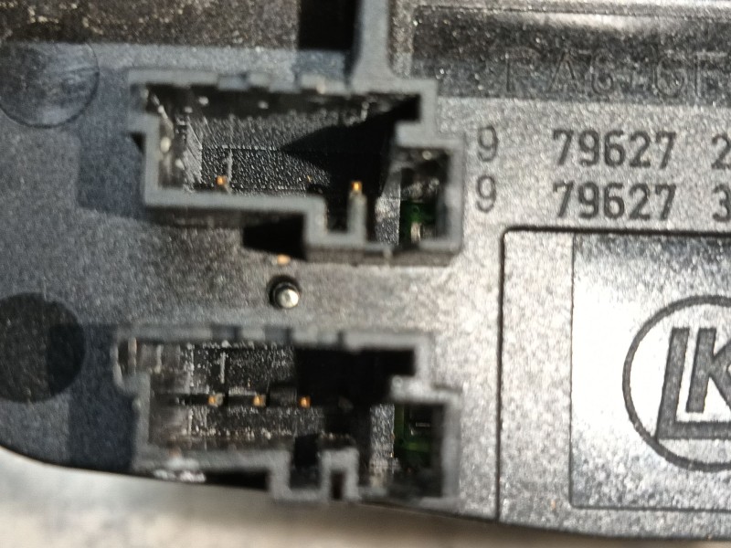 Recambio de mando multifuncion para peugeot 3008 ii suv (mc_, mr_, mj_, m4_) 1.5 bluehdi 130 referencia OEM IAM   