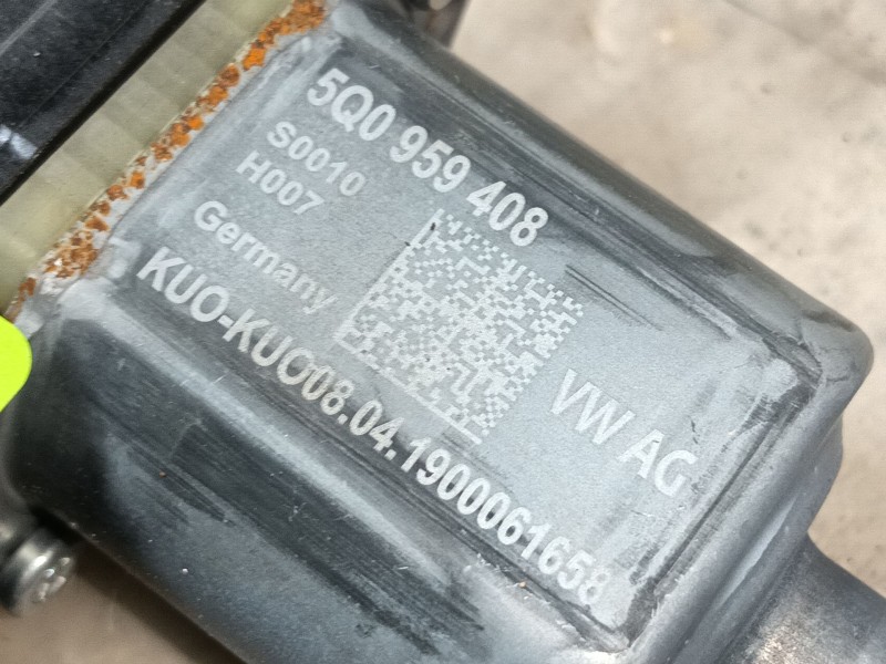 Recambio de elevalunas trasero derecho para audi q2 (gab, gag) 30 tdi referencia OEM IAM 81A839462 5Q0959408 