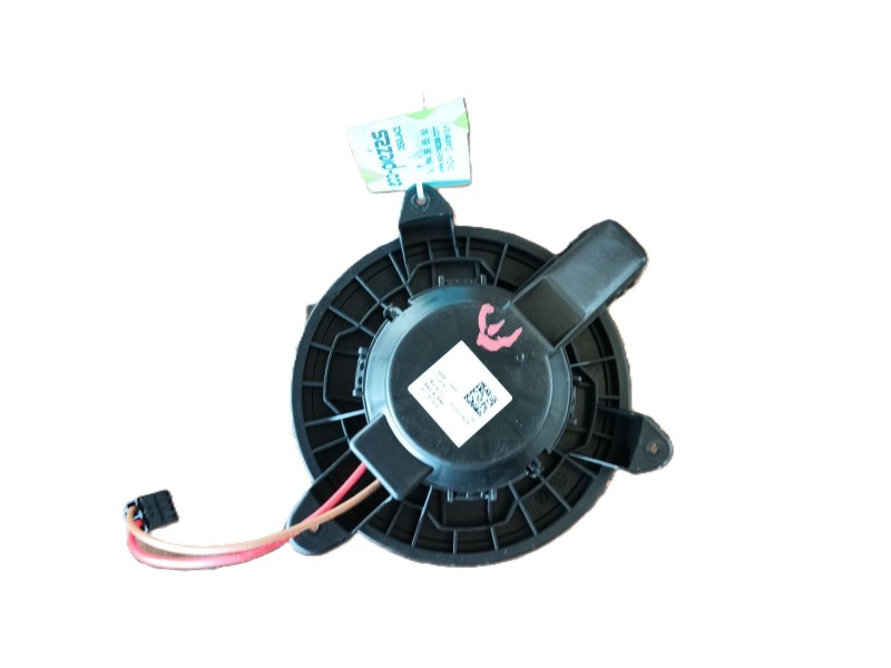 Recambio de motor calefaccion para lynk & co 01 phev referencia OEM IAM   