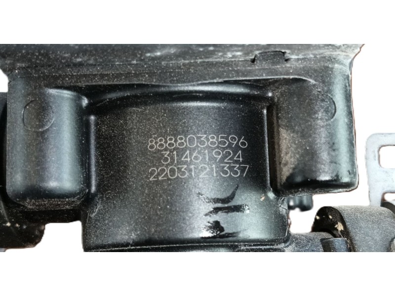 Recambio de valvula intercambio de calefaccion para lynk & co 01 phev referencia OEM IAM   