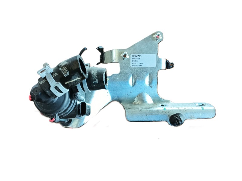 Recambio de bomba agua para lynk & co 01 phev referencia OEM IAM   
