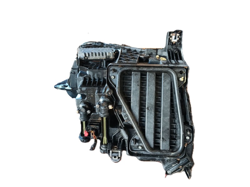 Recambio de faro izquierdo para audi q3 sportback (f3n) 35 tdi referencia OEM IAM   