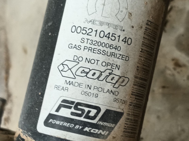 Recambio de amortiguador trasero derecho para jeep renegade suv (bu, b1, bv) 1.0 t-gdi referencia OEM IAM 68439725AA 00521045140