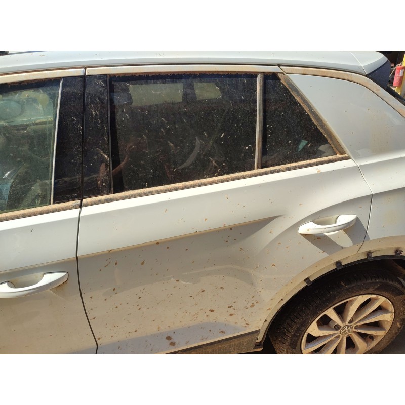 Recambio de puerta trasera izquierda para volkswagen t-roc (a11, d11) 2.0 tdi referencia OEM IAM 2GA833051AH  