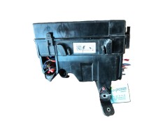 Recambio de caja reles / fusibles para lynk & co 01 phev referencia OEM IAM    2