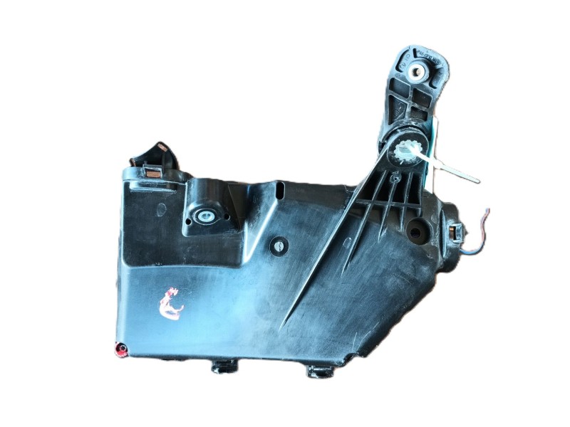 Recambio de caja reles / fusibles para lynk & co 01 phev referencia OEM IAM   