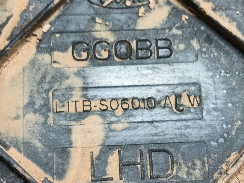 Recambio de guantera para ford puma (j2k, cf7) 1.0 ecoboost referencia OEM IAM 2572445 L1TBS06010A 