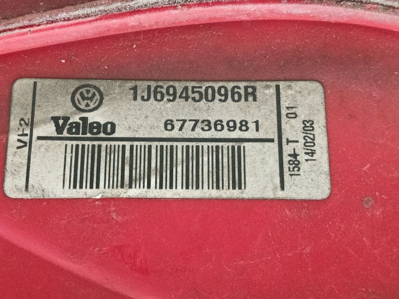 Recambio de piloto trasero derecho para volkswagen golf iv (1j1) 1.6 16v referencia OEM IAM   