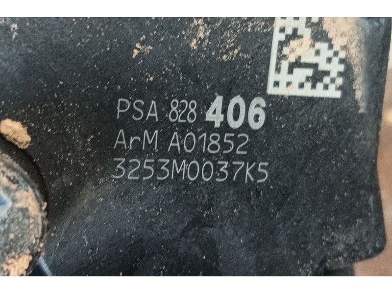 Recambio de cerradura puerta delantera izquierda para citroën berlingo multispace (b9) 1.6 hdi 90 referencia OEM IAM 9135EG  