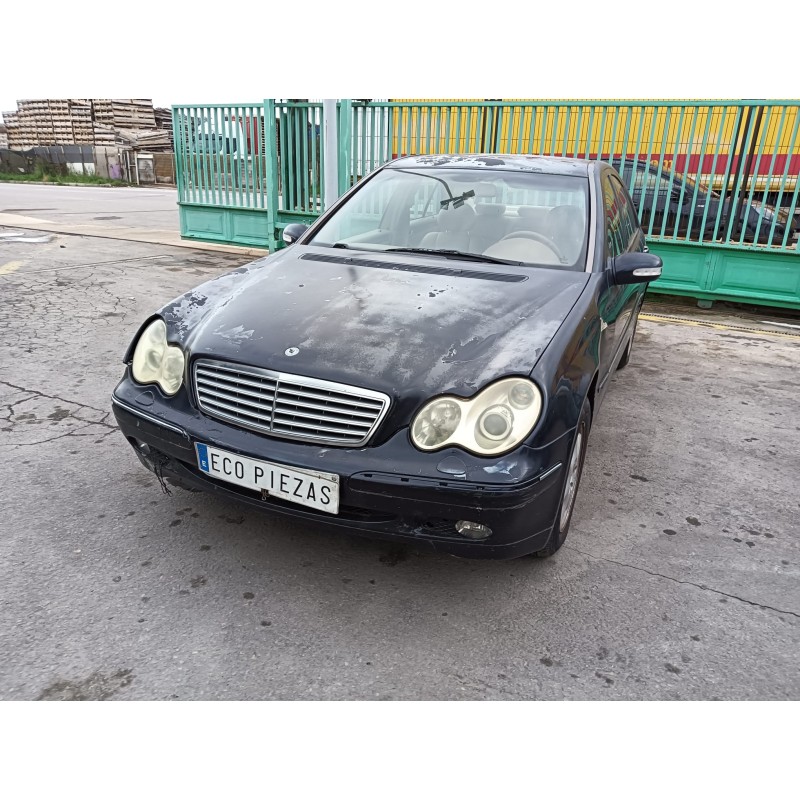 mercedes-benz clase c (w203) del año 2003