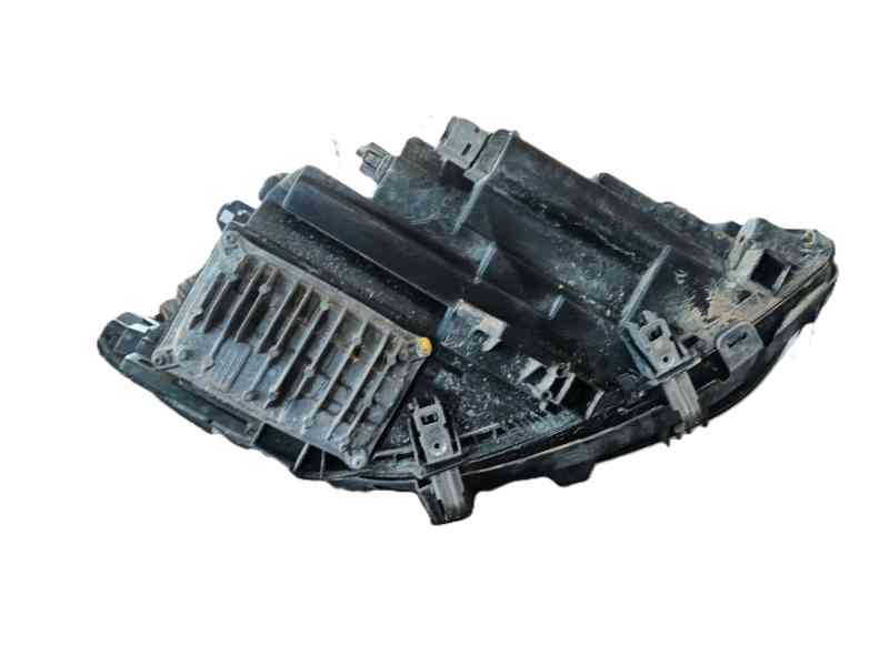 Recambio de faro izquierdo para mercedes-benz clase b sports tourer (w246, w242) b 180 (246.242) referencia OEM IAM A2469063301 