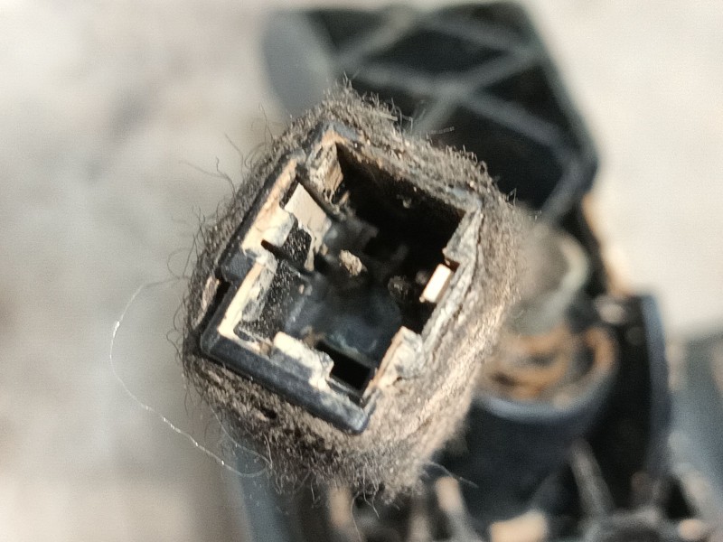 Recambio de parasol derecho para ford puma (j2k, cf7) 1.0 ecoboost referencia OEM IAM 2637399 H1BBA04100AG3ZHE 