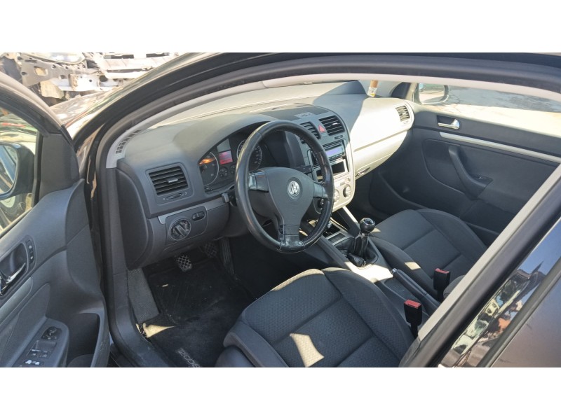 volkswagen golf v (1k1) del año 2005