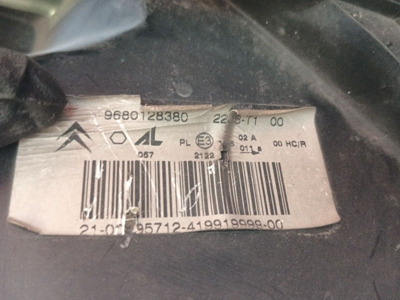Recambio de faro izquierdo para citroën c2 (jm_) 1.1 referencia OEM IAM   