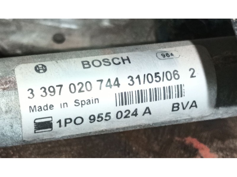 Recambio de motor limpia delantero para seat leon (1p1) 1.9 tdi referencia OEM IAM   