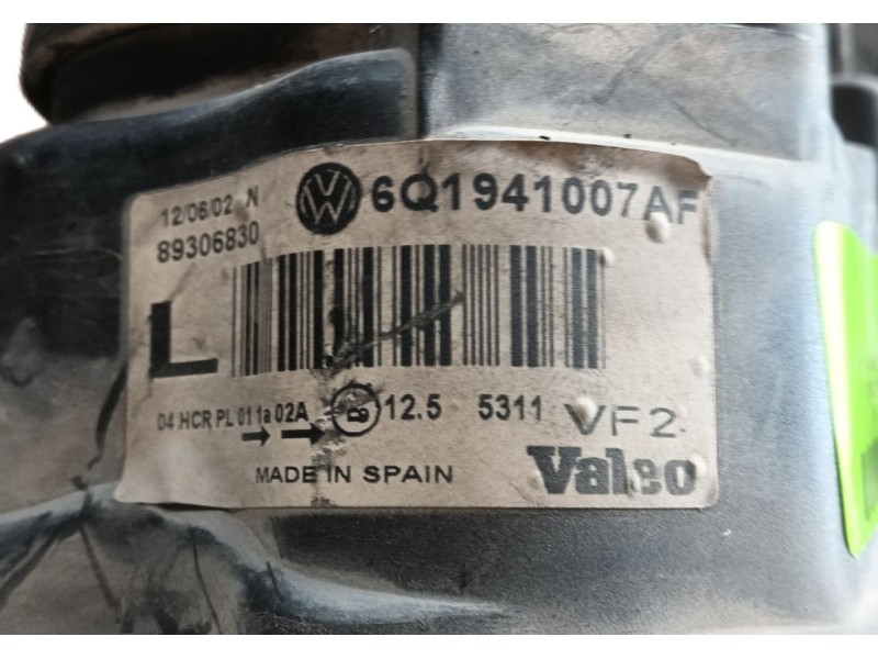 Recambio de faro izquierdo para volkswagen polo iv (9n_, 9a_) 1.4 tdi referencia OEM IAM   