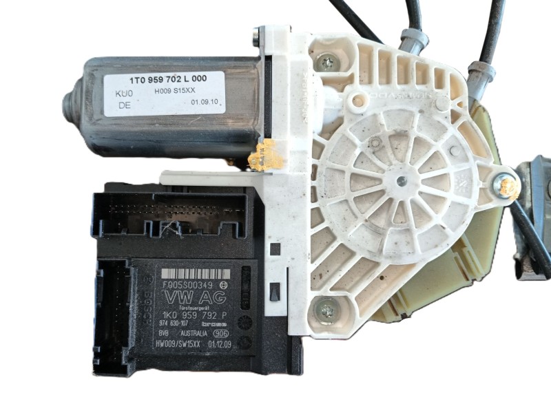 Recambio de elevalunas delantero derecho para seat leon (1p1) 1.9 tdi referencia OEM IAM   