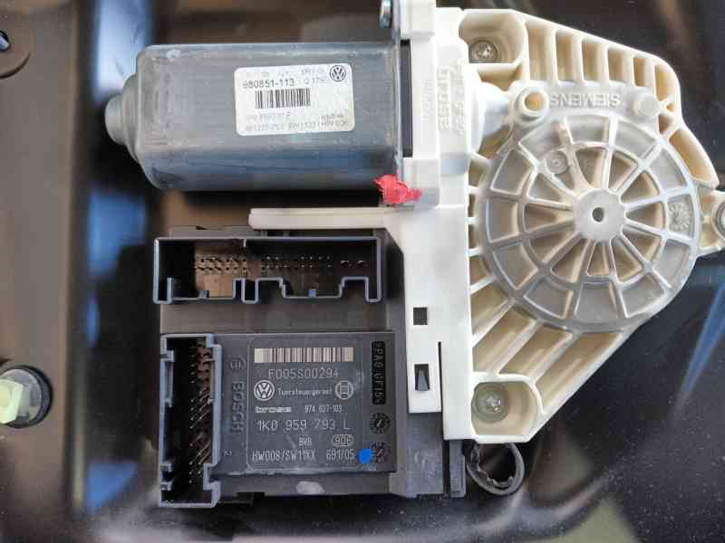 Recambio de elevalunas delantero izquierdo para volkswagen passat b6 (3c2) 2.0 tdi 16v referencia OEM IAM   