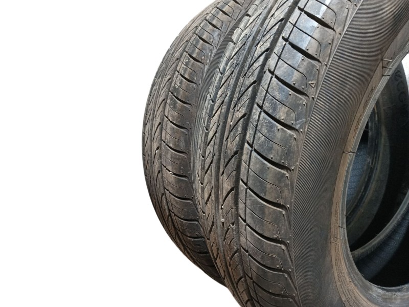 Recambio de neumatico para » otros... modelos referencia OEM IAM 175/70 R14 84T 2 OVATION