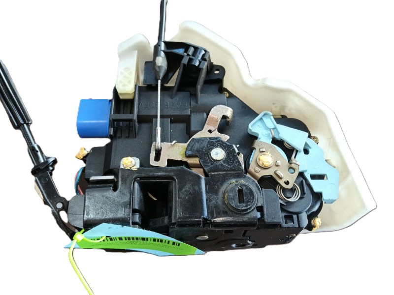 Recambio de cerradura puerta trasera derecha para volkswagen golf v (1k1) 2.0 tdi 16v referencia OEM IAM   