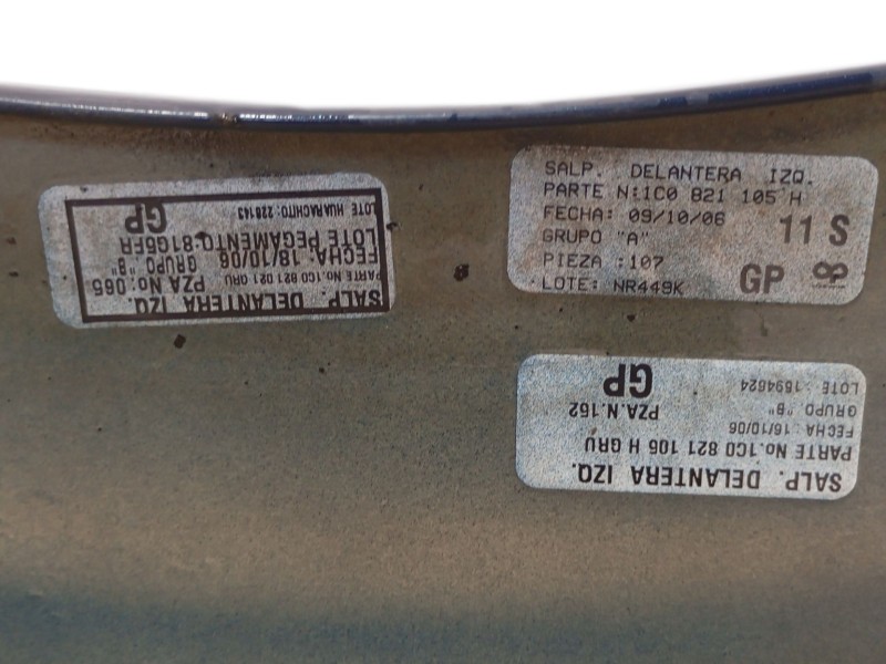 Recambio de aleta delantera izquierda para volkswagen new beetle (9c1, 1c1) 1.6 referencia OEM IAM  1C0821105H 