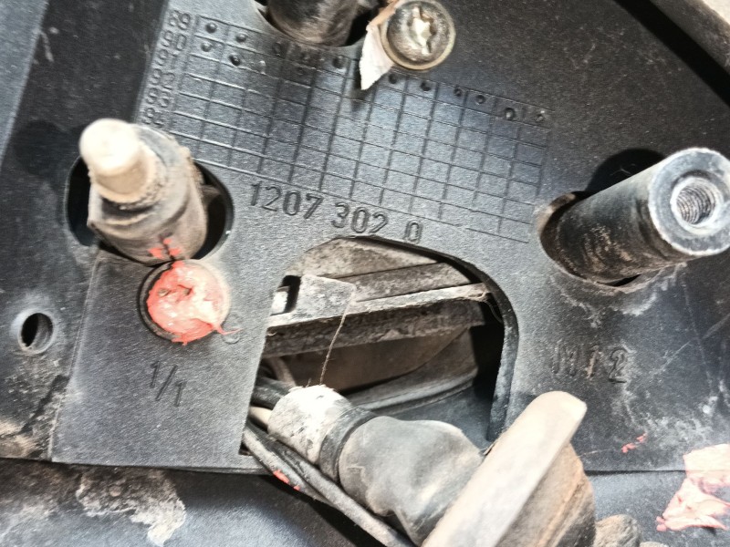 Recambio de retrovisor izquierdo para citroën xm (y3) 3.0 referencia OEM IAM   