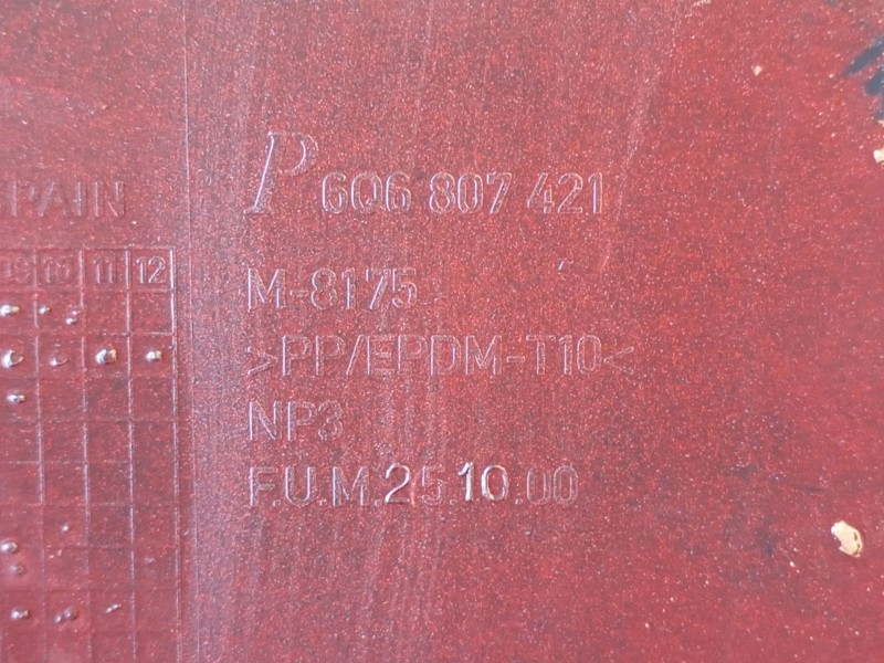 Recambio de paragolpes trasero para volkswagen polo iv (9n_, 9a_) 1.9 tdi referencia OEM IAM  606807421 