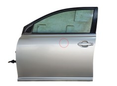 Recambio de puerta delantera izquierda para toyota avensis (_t25_) 2.0 d-4d (cdt250_) referencia OEM IAM   