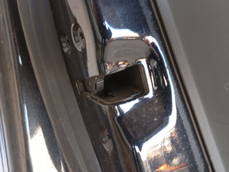 Recambio de puerta delantera izquierda para ford mondeo iv sedán (ba7) 2.0 tdci referencia OEM IAM   