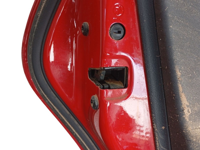 Recambio de puerta trasera izquierda para volkswagen polo iv (9n_, 9a_) 1.9 tdi referencia OEM IAM   