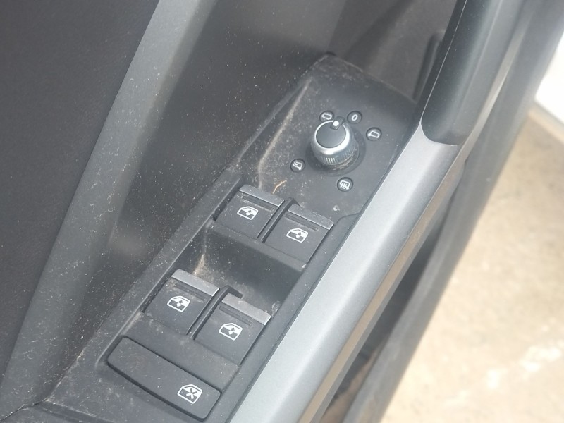 audi q3 (f3b) del año 2023