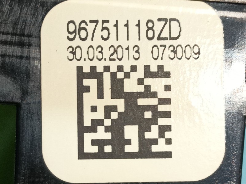 Recambio de mando elevalunas delantero derecho para peugeot 208 i (ca_, cc_) 1.4 hdi referencia OEM IAM 96751118ZD  