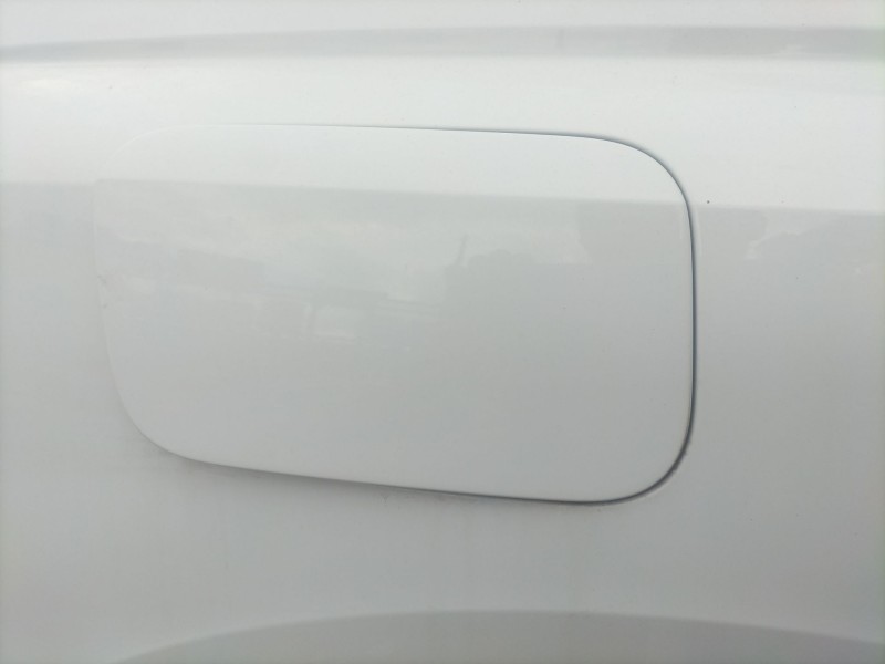 Recambio de tapa exterior combustible para audi q3 (f3b) 35 tdi referencia OEM IAM   