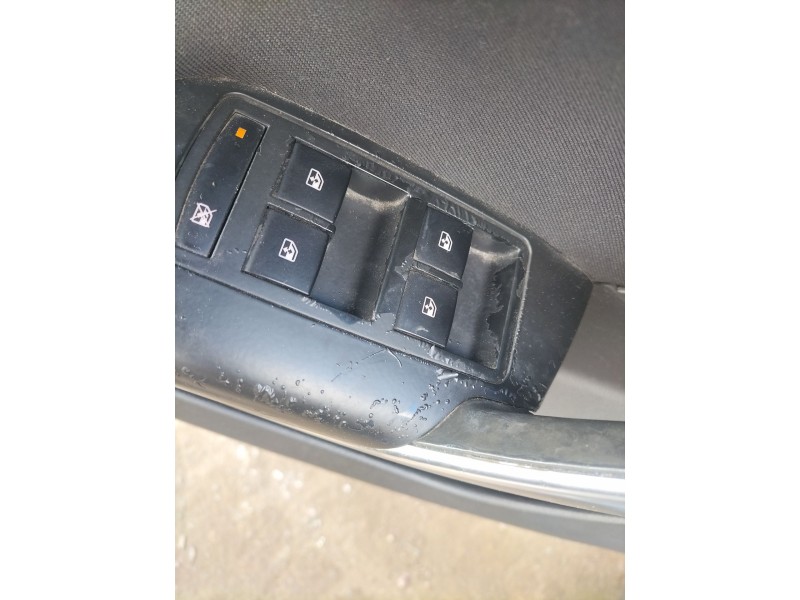 opel insignia a sports tourer (g09) del año 2012