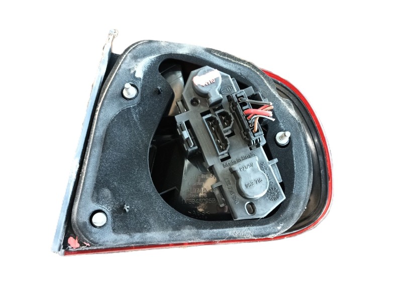 Recambio de piloto trasero izquierdo para seat toledo ii (1m2) 1.9 tdi referencia OEM IAM 1M5945111 1M5945095B 